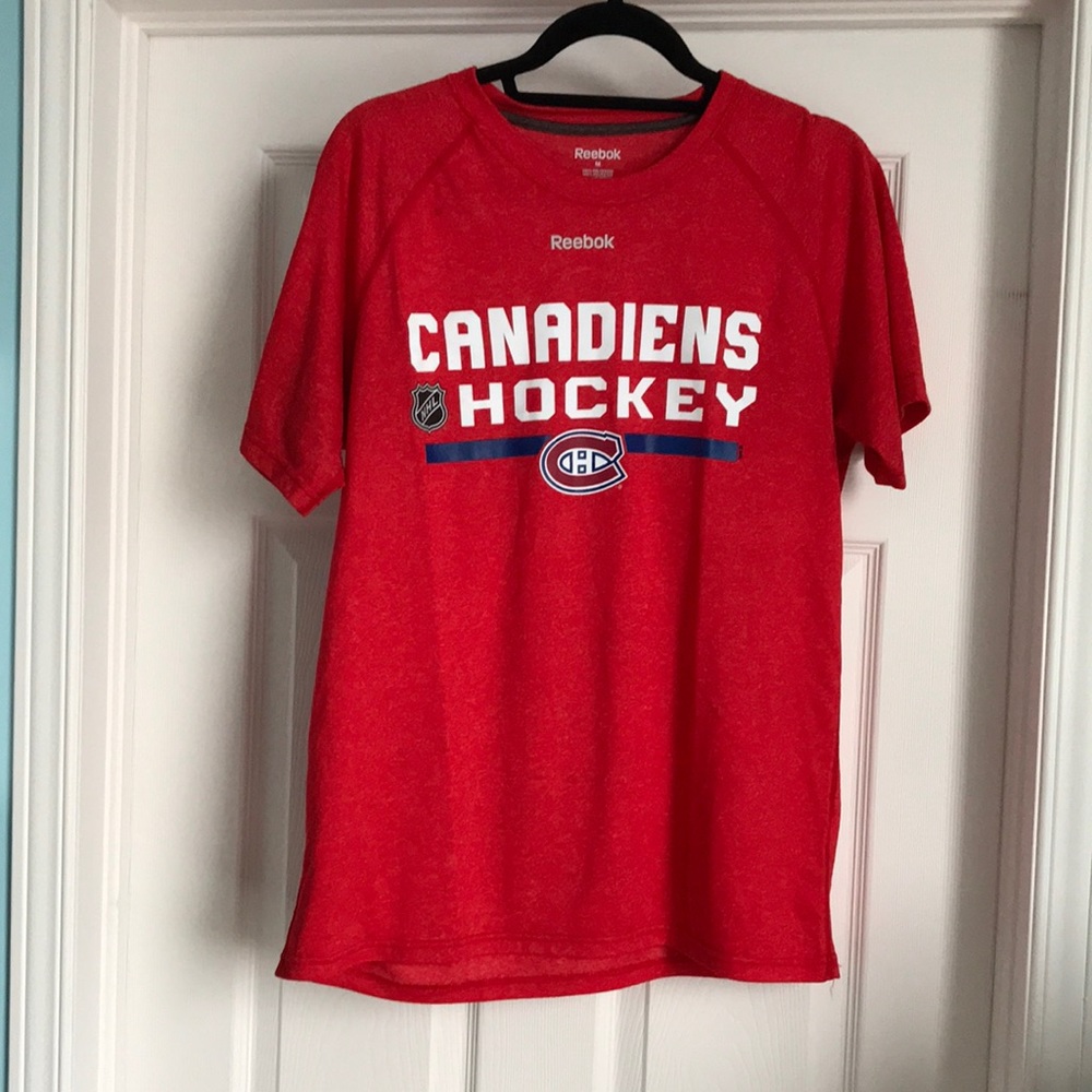 Montreal Canadiens locker room t-shirt